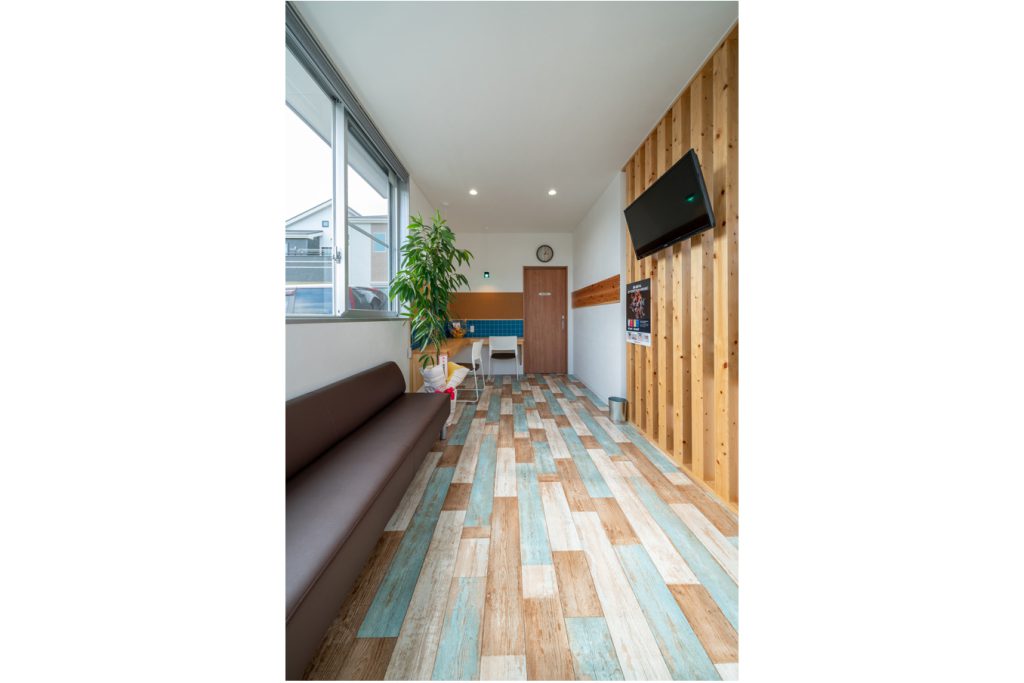 エム・スポーツ接骨院 待合室