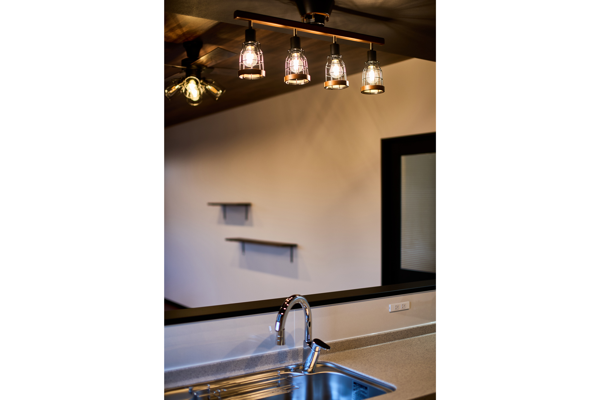 2Fキッチン 照明